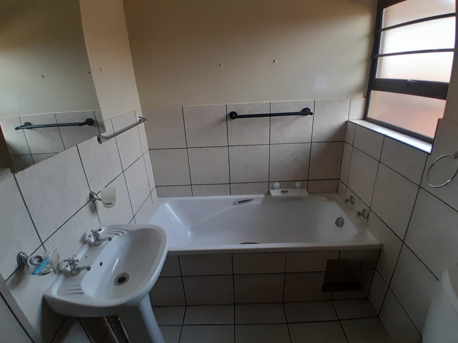 2 Bedroom Property for Sale in Kathu Northern Cape
